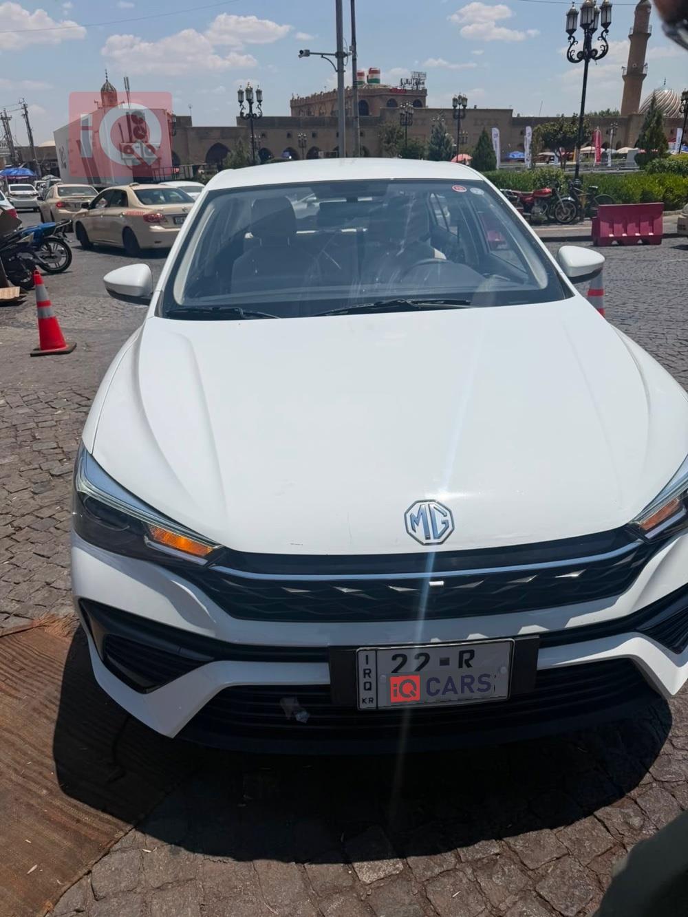 MG 5 Plus